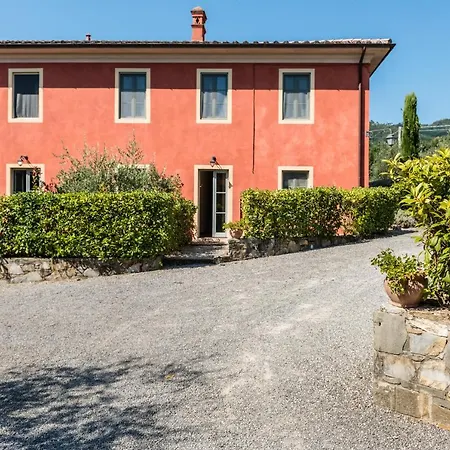 Aparthotel Tenuta Guinigi Antico Borgo Di Matraia - Exclusive Holidays & Pool Lucca