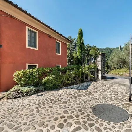 아파트호텔 Tenuta Guinigi Antico Borgo Di Matraia - Exclusive Holidays & Pool 루카