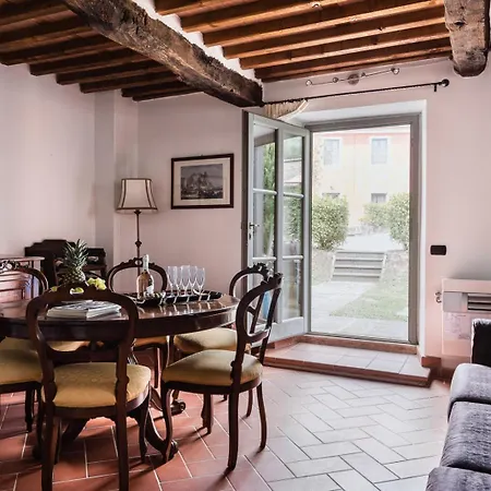 Tenuta Guinigi Antico Borgo Di Matraia - Exclusive Holidays & Pool Aparthotel 3*