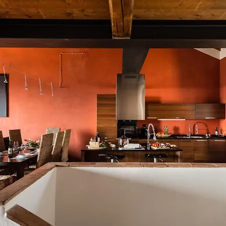 Tenuta Guinigi Antico Borgo Di Matraia - Exclusive Holidays & Pool Aparthotel Lucca