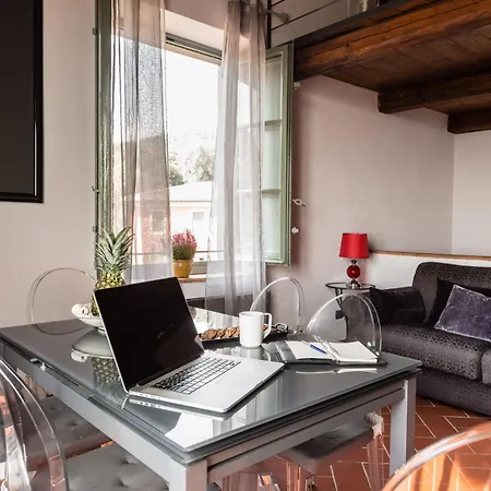 Tenuta Guinigi Antico Borgo Di Matraia - Exclusive Holidays & Pool 3* Lucca