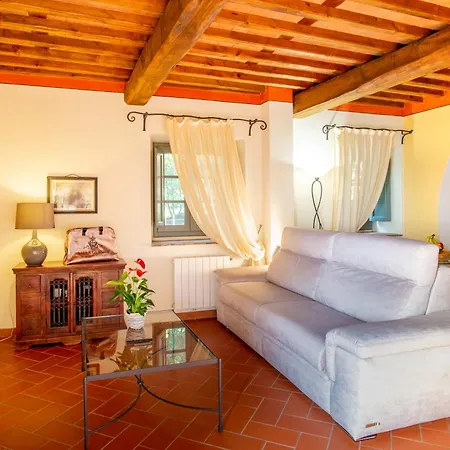 Tenuta Guinigi Antico Borgo Di Matraia - Exclusive Holidays & Pool 3*