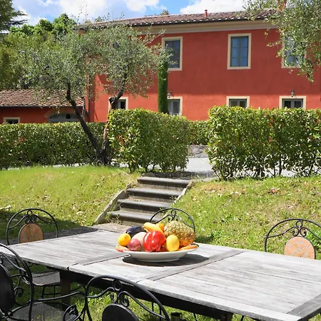 Tenuta Guinigi Antico Borgo Di Matraia - Exclusive Holidays & Pool Apart Otel