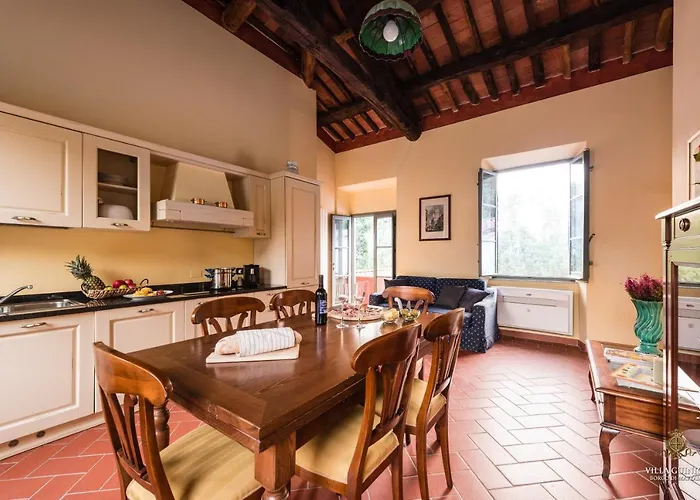 Tenuta Guinigi Antico Borgo Di Matraia - Exclusive Holidays & Pool Aparthotel 3*