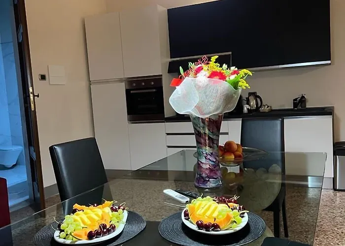 Aparthotel Tenuta Guinigi Antico Borgo Di Matraia - Exclusive Holidays & Pool